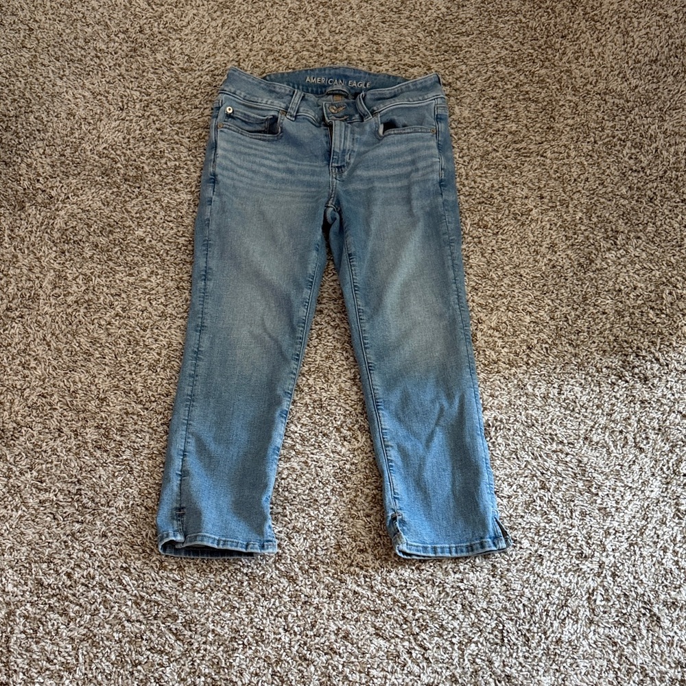American Eagle Outfitters Light Wash Cropped Skinny Jeans - Picture 3 of 3